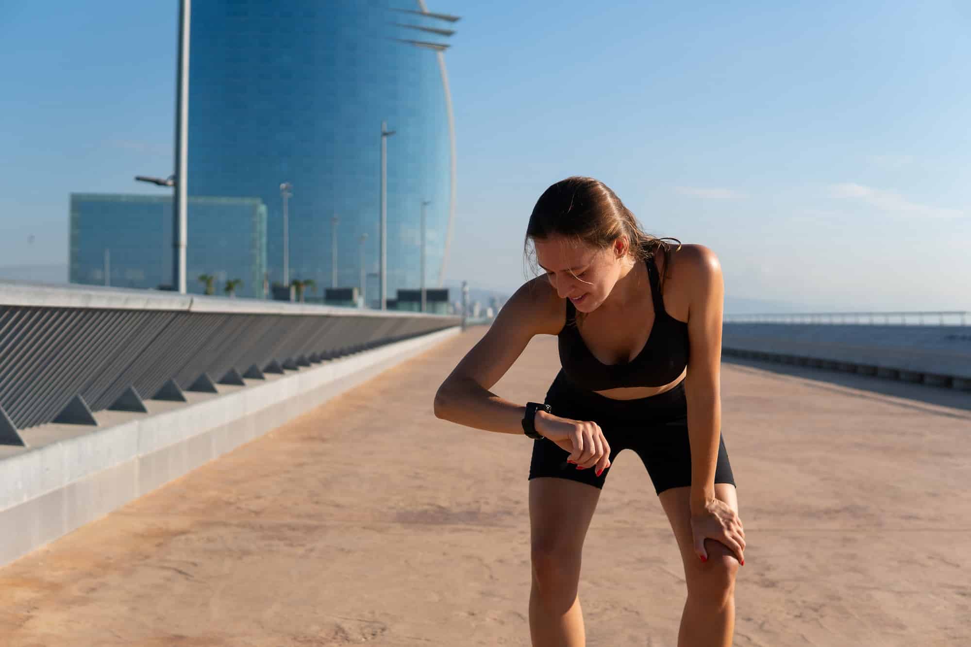 Montre cardio : l’outil indispensable pour suivre vos progrès à la salle et en extérieur