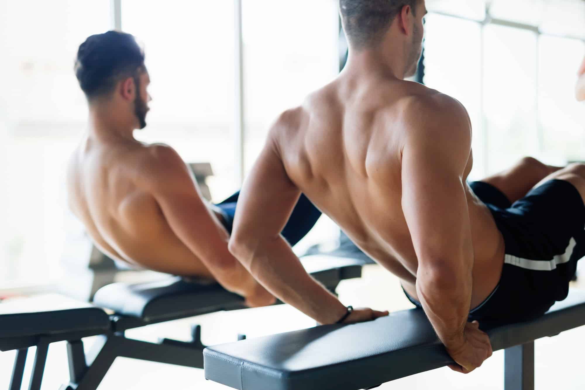 Exercices banc abdo : guide complet pour muscler votre sangle abdominale
