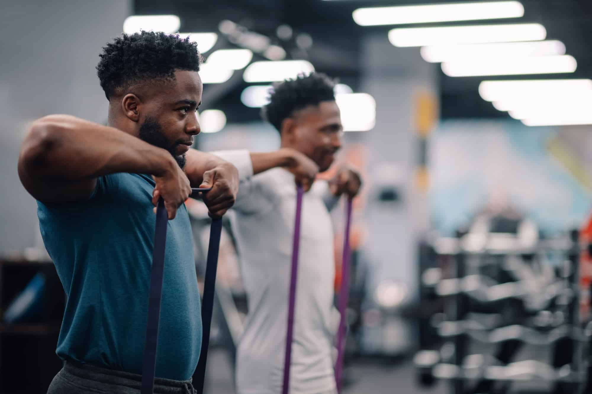 Élastiques de musculation : l’outil sous-estimé pour des muscles en béton