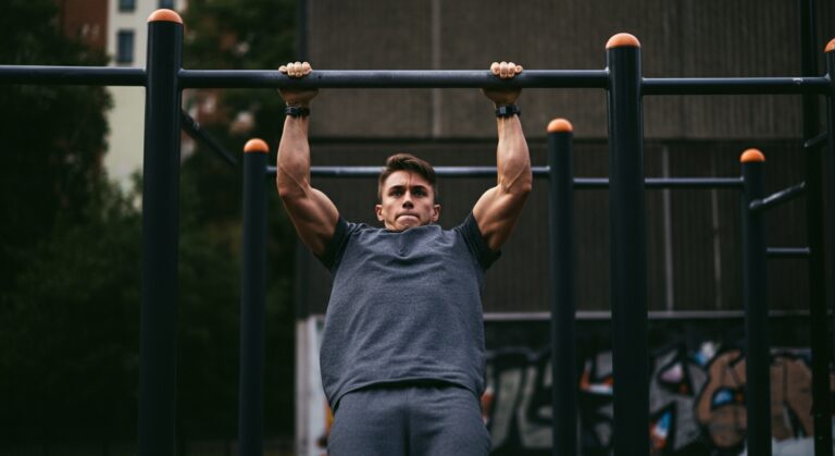 Street Workout, l’art de se muscler partout avec le poids du corps