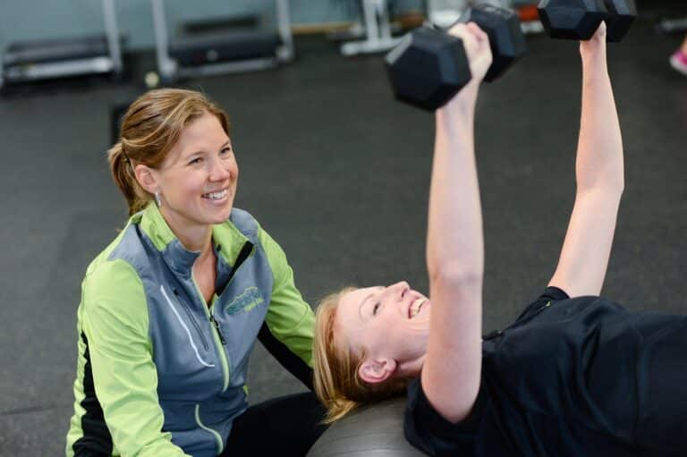 Routine fitness femme : les secrets d’un corps tonique et équilibré